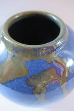 Load image into Gallery viewer, Vintage Scottish Studio Pottery Pot. John Jacobs, Vidlin Pottery

