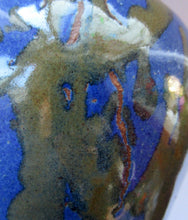 Load image into Gallery viewer, Vintage Scottish Studio Pottery Pot. John Jacobs, Vidlin Pottery
