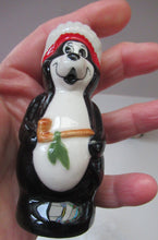 Load image into Gallery viewer, Wade Hamms Beer Bears Salt and Pepper Set
