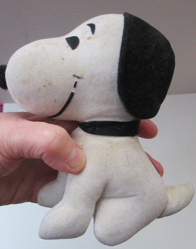 Original 1970s Authorised Snoopy Plush Felt Toy. United Feature Syndicate