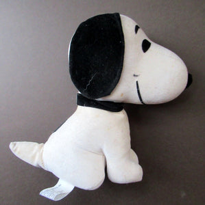 Original 1970s Authorised Snoopy Plush Felt Toy. United Feature Syndicate