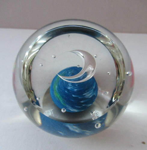 1976 Caithness Scottish Papwerweight by Peter Holmes FIRST QUARTER