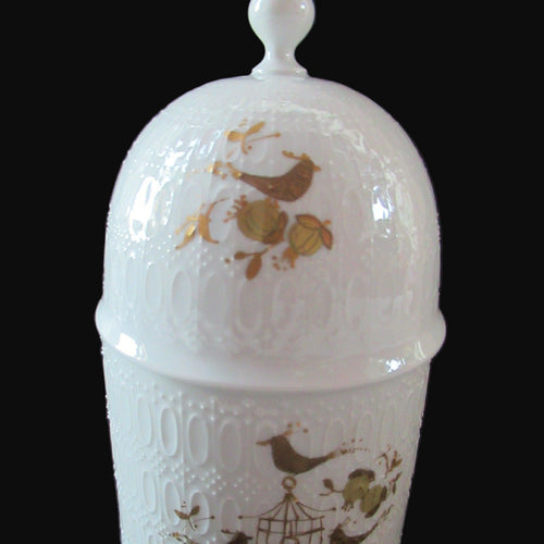 Vintage DANISH Porcelain Domed Pot. Designed by Bjorn Wiinblad for Rosenthal