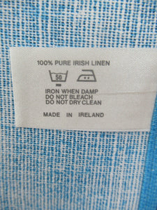VINTAGE 1970s Irish Linen Tea Towel or Bar Cloth. MILK MARKETING BOARD