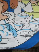 Load image into Gallery viewer, VINTAGE 1990s Cotton Tea Towel or Bar Cloth. Circular TETLEYS TEA Advertising Cloth
