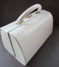 Load image into Gallery viewer, Vintage 1960s White Handbag or Vanity Case
