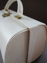 Load image into Gallery viewer, Vintage 1960s White Handbag or Vanity Case
