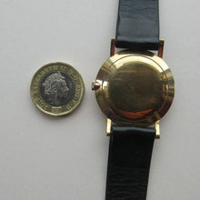 Load image into Gallery viewer, 1970s Vintage 9CT Gold Cyma Manual Wind Wristwatch
