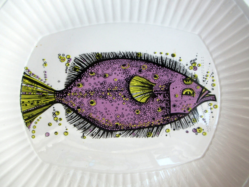 1970s Aquarius Washington Pottery Purple Fish Plate