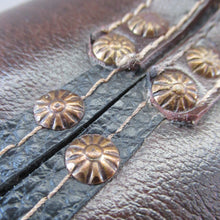 Load image into Gallery viewer, Vintage Brown Leather Vanity Case / Handag / Make Up Case
