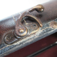Load image into Gallery viewer, Vintage Brown Leather Vanity Case / Handag / Make Up Case
