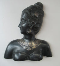 Load image into Gallery viewer, Vintage 1950s Bidri Ware Metal &amp; Silver Sculpture Figurine /  Wall Plaque
