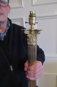 LARGE ANTIQUE Brass Column Lamp with Stepped Plinth Base & Corinthian Capital. WORKING