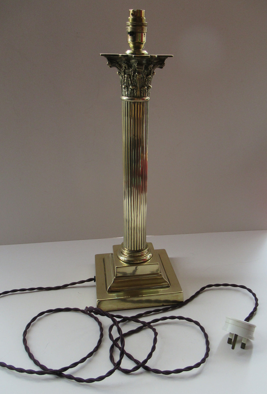 LARGE ANTIQUE Brass Column Lamp with Stepped Plinth Base & Corinthian Capital. WORKING