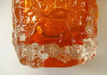 Load image into Gallery viewer, 1960s WHITEFRIARS Tangerine &quot;Bark&quot; vase by Geoffrey Baxter
