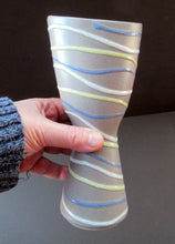 Load image into Gallery viewer, Vintage 1960s WEST GERMAN VASE BY Dümler &amp; Breiden. Model 1310-20
