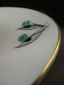 Royal Worcester Fiesta Pattern 1960s Gravy Boat Saucer Boat