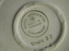 Load image into Gallery viewer, 1960s Royal Worcester Fiesta Pattern Lidded Serving Bowl or Tureen
