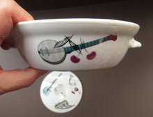 Load image into Gallery viewer, 1960s Royal Worcester Fiesta Pattern Lidded Serving Bowl or Tureen
