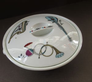 1960s Royal Worcester Fiesta Pattern Lidded Serving Bowl or Tureen