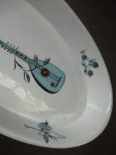 Load image into Gallery viewer, 1960s Royal Worcester Oval Open Serving Dish Rare Fiesta Pattern
