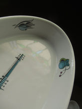 Load image into Gallery viewer, 1960s Royal Worcester Oval Open Serving Dish Rare Fiesta Pattern

