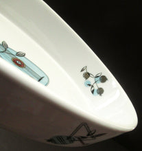 Load image into Gallery viewer, 1960s Royal Worcester Oval Open Serving Dish Rare Fiesta Pattern
