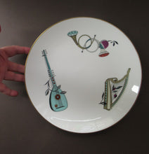 Load image into Gallery viewer, Royal Worcester 1960s Rare Fiesta Pattern DINNER Plate 
