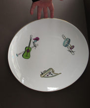 Load image into Gallery viewer, Large Royal Worcester Serving Platter: 1960s Fiesta Pattern
