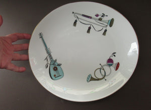 Large Royal Worcester Serving Platter: 1960s Fiesta Pattern