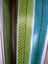Load image into Gallery viewer, Vintage 1950s Swedish Stig Lindberg Leaf Pattern Dish
