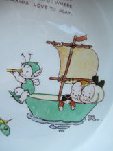 Load image into Gallery viewer, 1930s Shelley Baby&#39;s Bowl with Mermaid and Boo Boo
