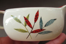Load image into Gallery viewer, 1950s MIDWINTER Gravy Boat or Jug. Collectable HAWAII PATTERN
