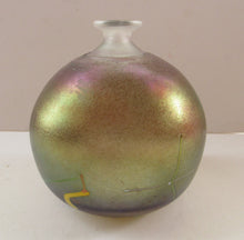 Load image into Gallery viewer, 1980s Koda Boda Bertil Vallien Tornado Swedish Glass Vase
