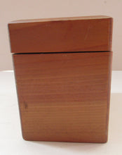 Load image into Gallery viewer, 1950s Wooden Card Box for Recipes Rooster Design
