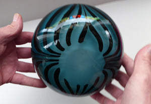 NEW ZEALAND Studio Glass by Katie Brown. Kingfisher Blue Bowl with Black Feathered Pattern