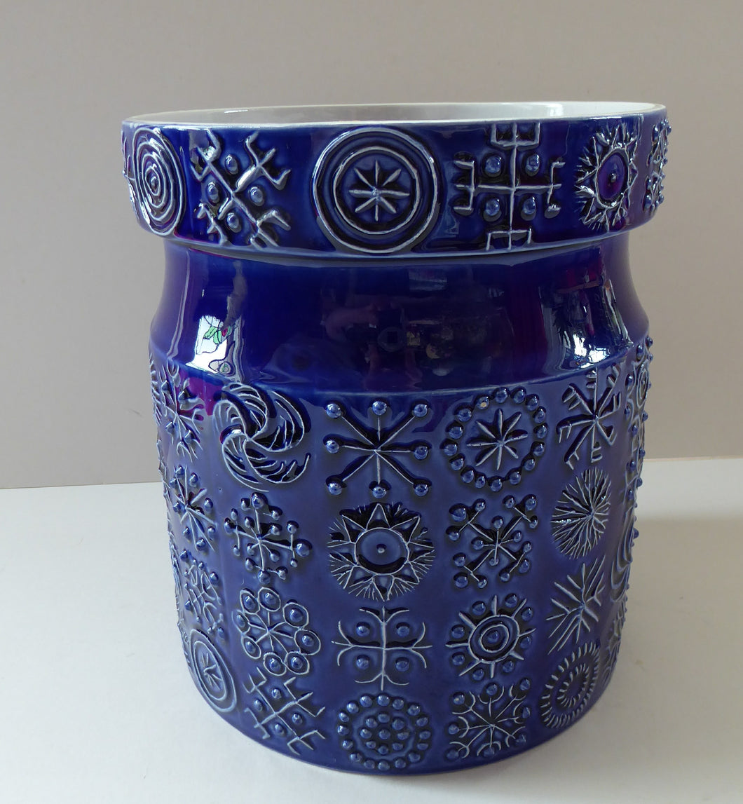 MASSIVE Blue Totem Pattern PORTMEIRION Storage Jar. Susan Williams-Ellis Design 1964: 7 3/4 inches