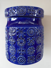 Load image into Gallery viewer, MASSIVE Blue Totem Pattern PORTMEIRION Storage Jar. Susan Williams-Ellis Design 1964: 7 3/4 inches

