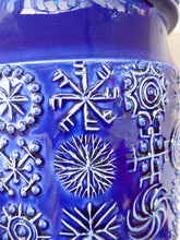 Load image into Gallery viewer, MASSIVE Blue Totem Pattern PORTMEIRION Storage Jar. Susan Williams-Ellis Design 1964: 7 3/4 inches
