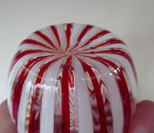 Load image into Gallery viewer, Fratelli Toso A Canne Miniature Glass Vase 1950s
