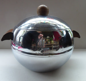 1950s AMERICAN Vintage WEST BEND Chrome Ice Bucket with Wood Handles & Penguin Frieze. Wooden Knop on the Lid