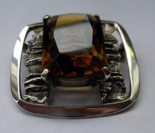 Load image into Gallery viewer, SCOTTISH SILVER Designer Brooch by William Hardwick Hall
