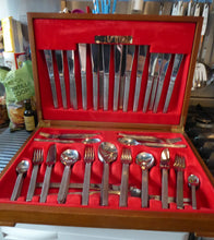 Load image into Gallery viewer, GERALD BENNEY for Viners, Sheffield. Sable Pattern. EXTENSIVE Canteen Set of 90 Pieces
