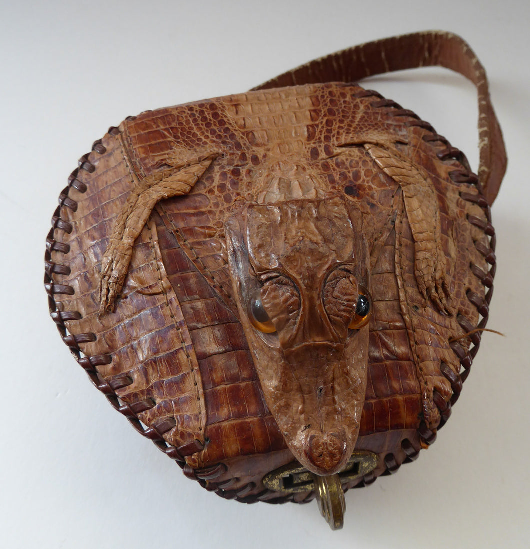 Vintage 1950's Alligator Handbag Purse Full Head Taxidermy Mount Rare  Shoulder or Top Handle Bag Purses and Bags Vintage Holiday Gift - Etsy Hong  Kong