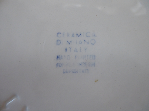 1950s Ceramica Di Milano ICE PAIL with Handle. Very Rare - with decoration showing a stylish couple drinking cocktails