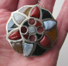 Load image into Gallery viewer, SCOTTISH VICTORIAN SILVER &amp; Agate Hardstone Brooch
