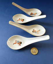 Load image into Gallery viewer, Four Vintage Chinese Porcelain Spoons Table Tennis Image
