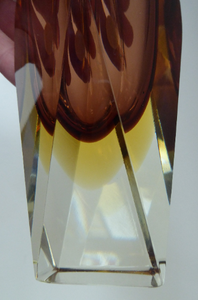 8 inches. Vintage 1960s MURANO Mandruzzato Sommerso Facet Cut Vase. Double Cased with Aubergine and Yellow Layers. Original Label