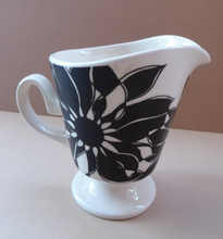 Load image into Gallery viewer, Funky 1960s JAVA Flower Power Milk Jug. Oslo Shape by Carlton Ware
