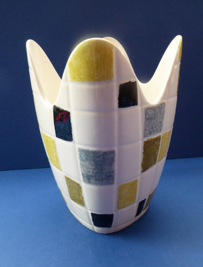 Large MIDWINTER Stylecraft Mosaic Freeform Handkerchief Vase by Jessie Tait. Stylecraft 1960s